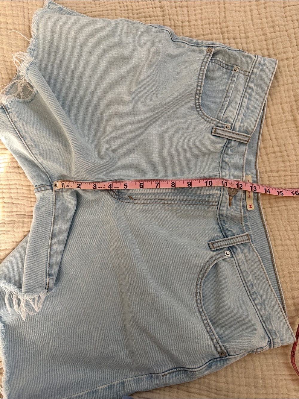 94 Baggy Shorts Levi’s Light Wash - Picture 5 of 7